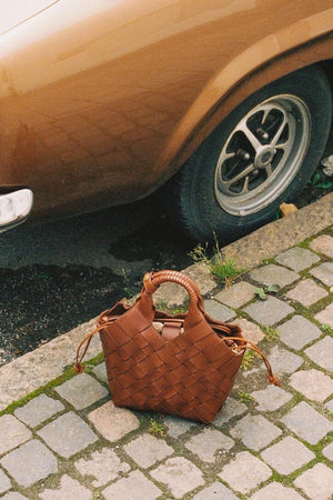 CALAJADE Leather shopper "MISU" MINI - black