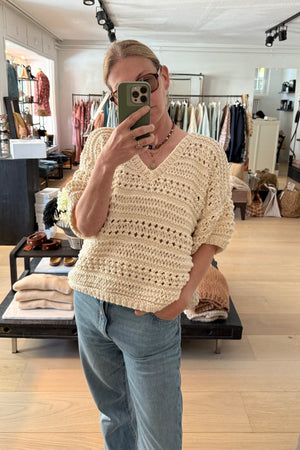 MAIAMI Kurzarm V-Neck Baumwollmix T-Shirt off-white