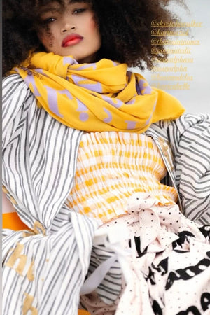 KARIEN BELLE Pashmina "POETRY" sand/black