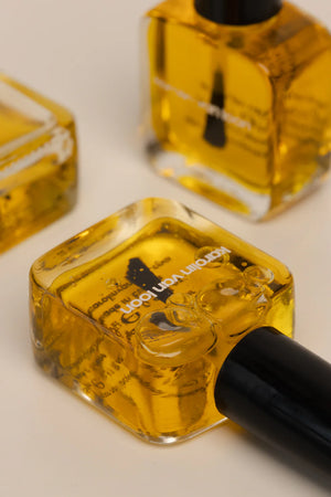 KAROLIN VAN LOON "27" Nail Nectar