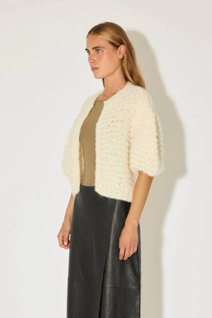 MAIAMI Fleecy Alpaca Puffy Short Sleeve Cardigan crème