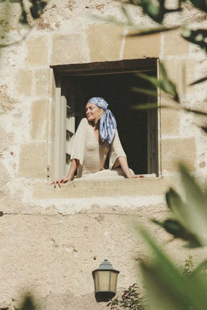 MAISON LECOMTE FLAMANT Seidenschal "Secret Garten" ciel