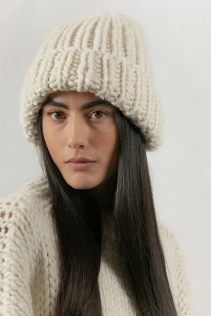 I LOVE MR MITTENS Chunky Wool "Plain Beanie" div. Farben