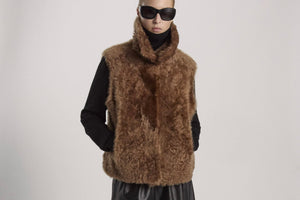 UTZON Rabbit jacket "OTZELOT" short