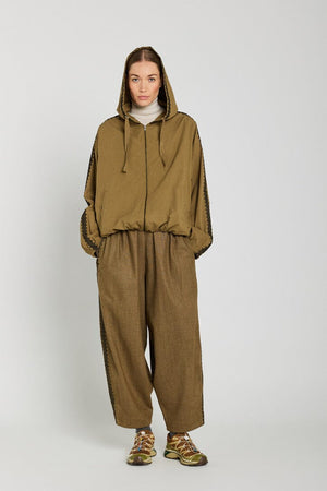 V.DE.VINSTER Hoddiejacke "SEEMA" khaki bestickt