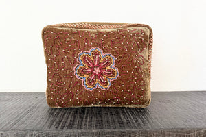 V.DE.VINSTER Velvet Necessaire oder Clutch oliv