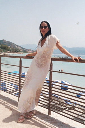 RABENS SALONER Cartwheel Frill Neck Kleid "ROSIE" seashell