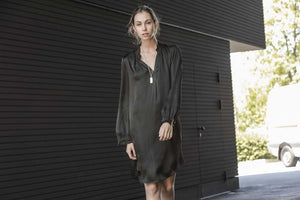 REJANE ROSENBERGER DESIGN Silber Halskette "Om" rechteckig - Réjane Rosenberger Design