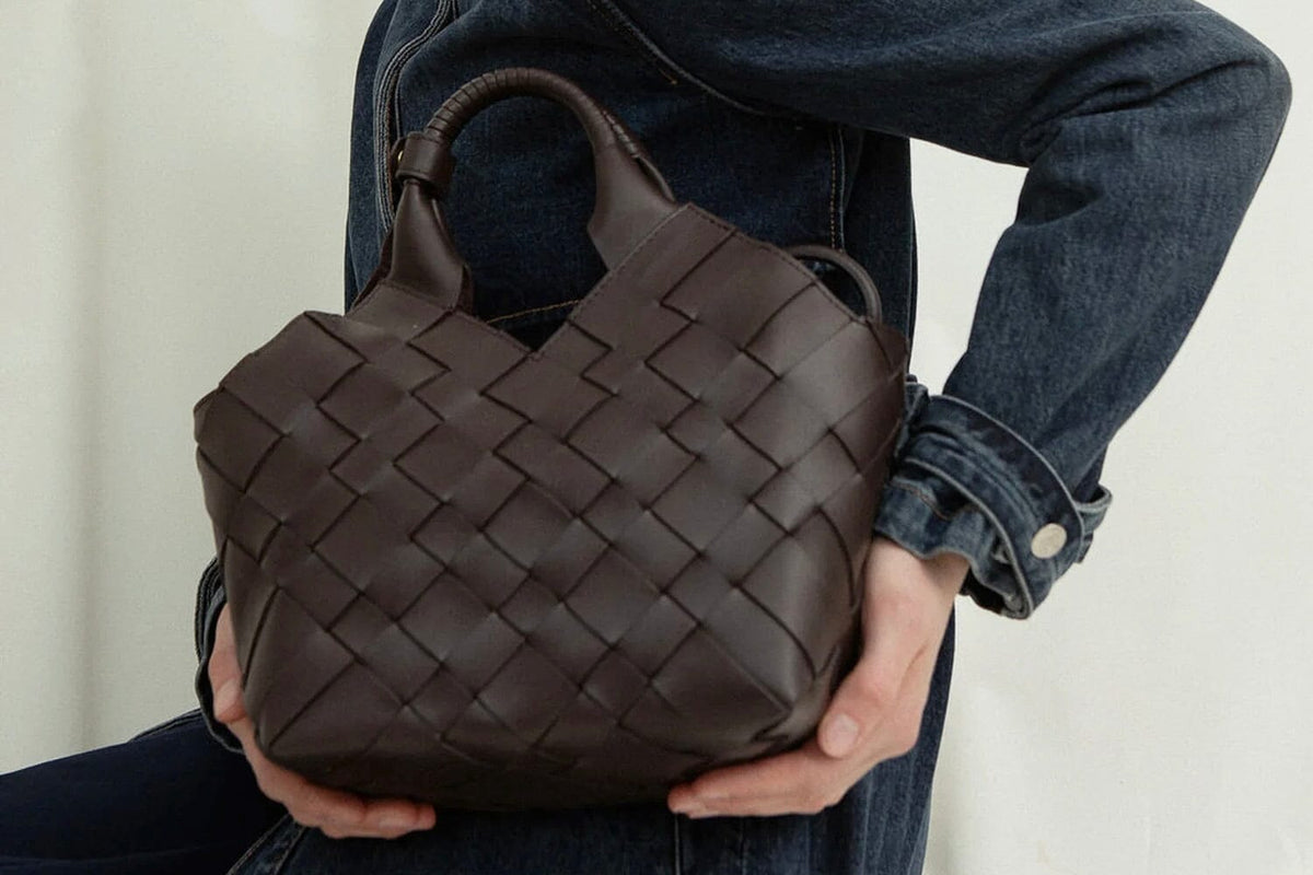 CALAJADE Leather shopper "MISU" MEDIUM - black