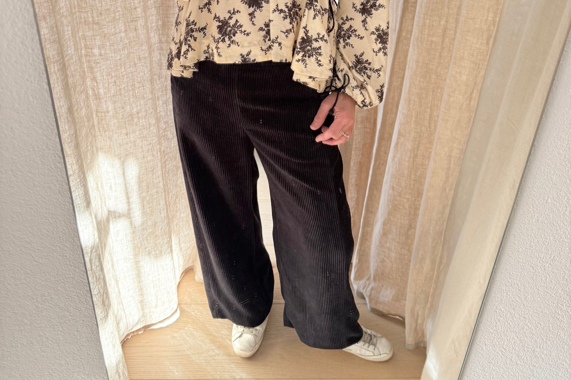 VIA MASINI  Velour Cordhose "Samira" babycord schwarz