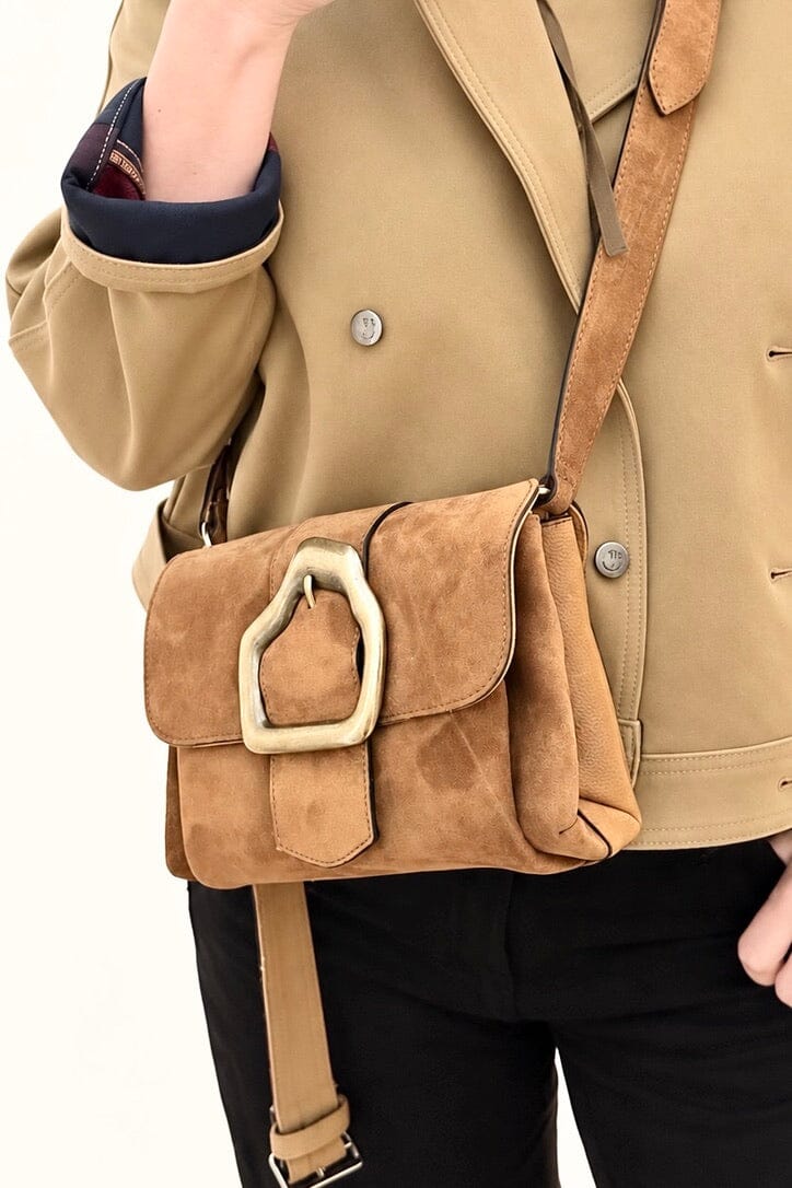 CALAJADE Ledertasche "NAMI" camel suede