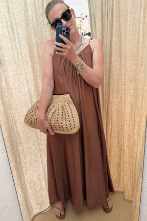AYRE Trägerviscosekleid "LEXANE" mocca