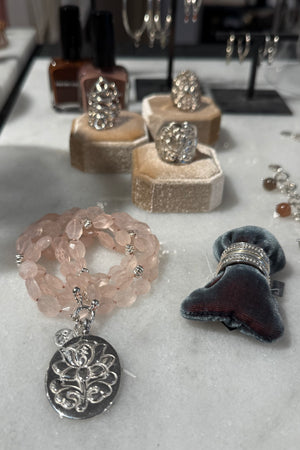 REJANE ROSENBERGER DESIGN Rosenquarzkette "Lotus" oval