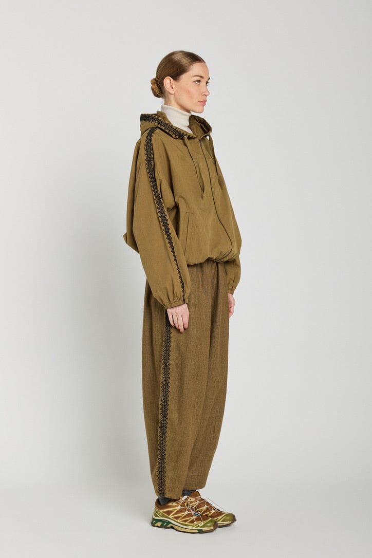 V.DE.VINSTER Hoddiejacke "SEEMA" khaki bestickt