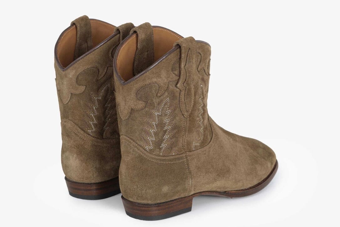 SHILOH HERITAGE "Midnight" short chestnut