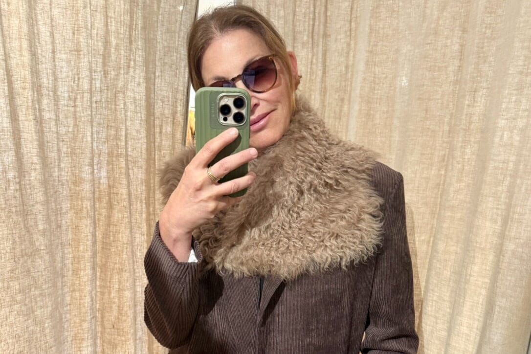 GUSHLOW AND COLE Curly Toscana fur scarf