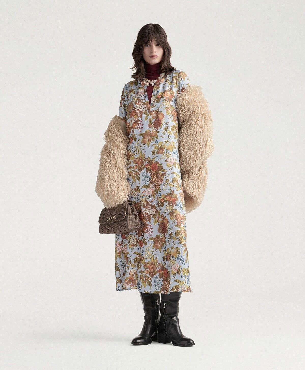 MOMONI Kuscheljacke "CHLOE" creme