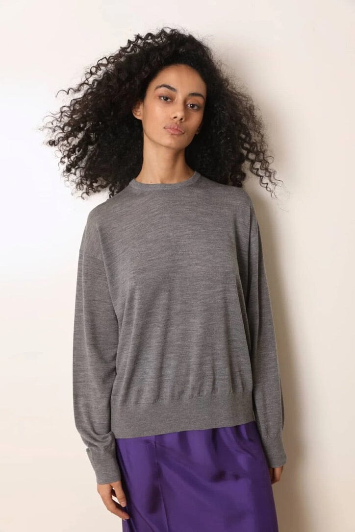 LAURENCE BRAS Feinstrick Sweater "SUNRISE" grey mélange