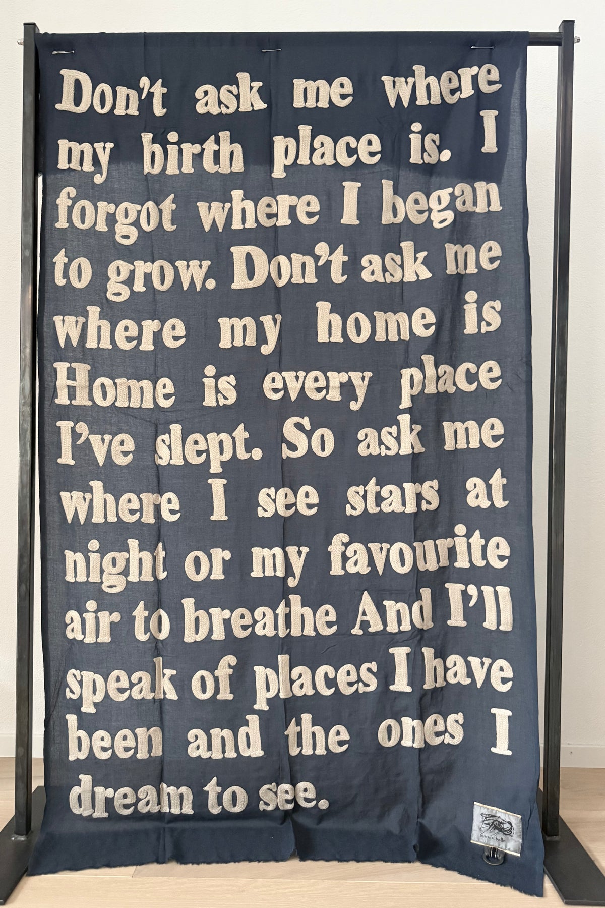 KARIEN BELLE Pashmina "POETRY"storm/sand