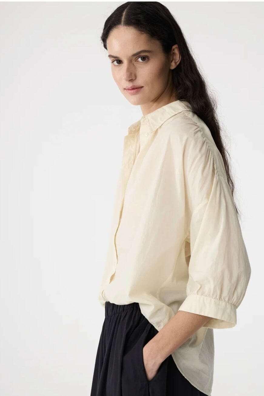 KNIT TED poplin shirt "LIES" light blue