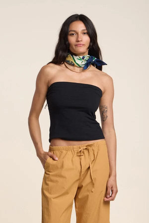 VELVET by Graham and Spencer Top "KESS07" schwarz