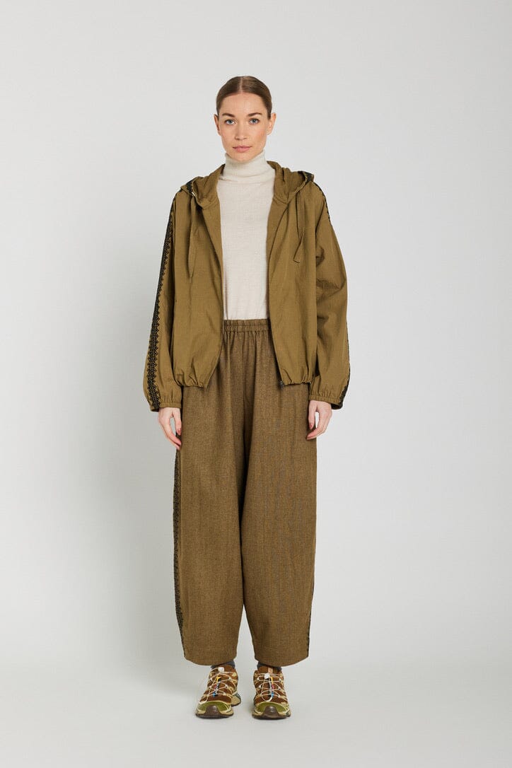 V.DE.VINSTER Hoddiejacke "SEEMA" khaki bestickt