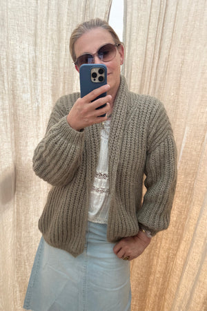 MAIAMI Shaggy Chunky Alpaca Shawl Cardigan soft olive