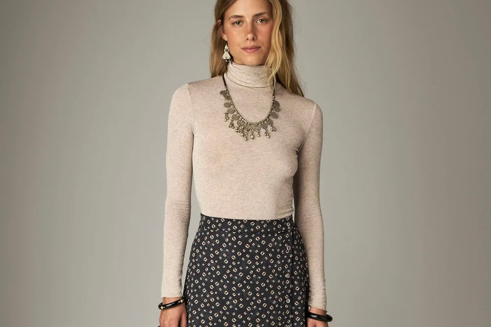 MAISON HOTEL cotton blouse "KERRY" off-white