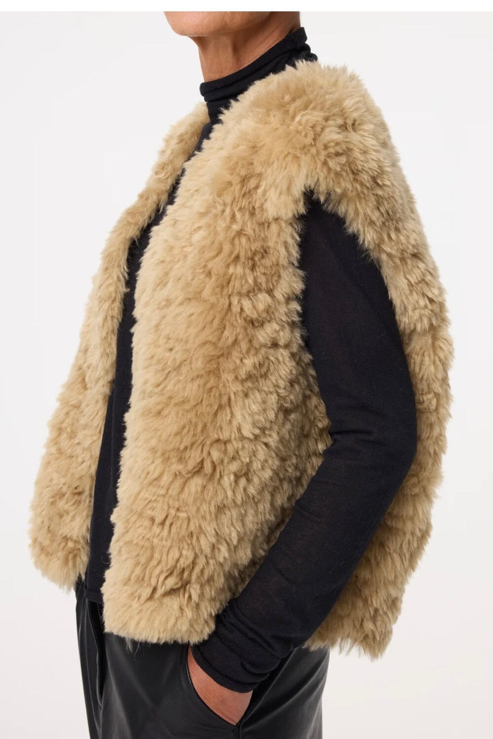 KNIT TED Fakefur Gilet "Opal" hazel
