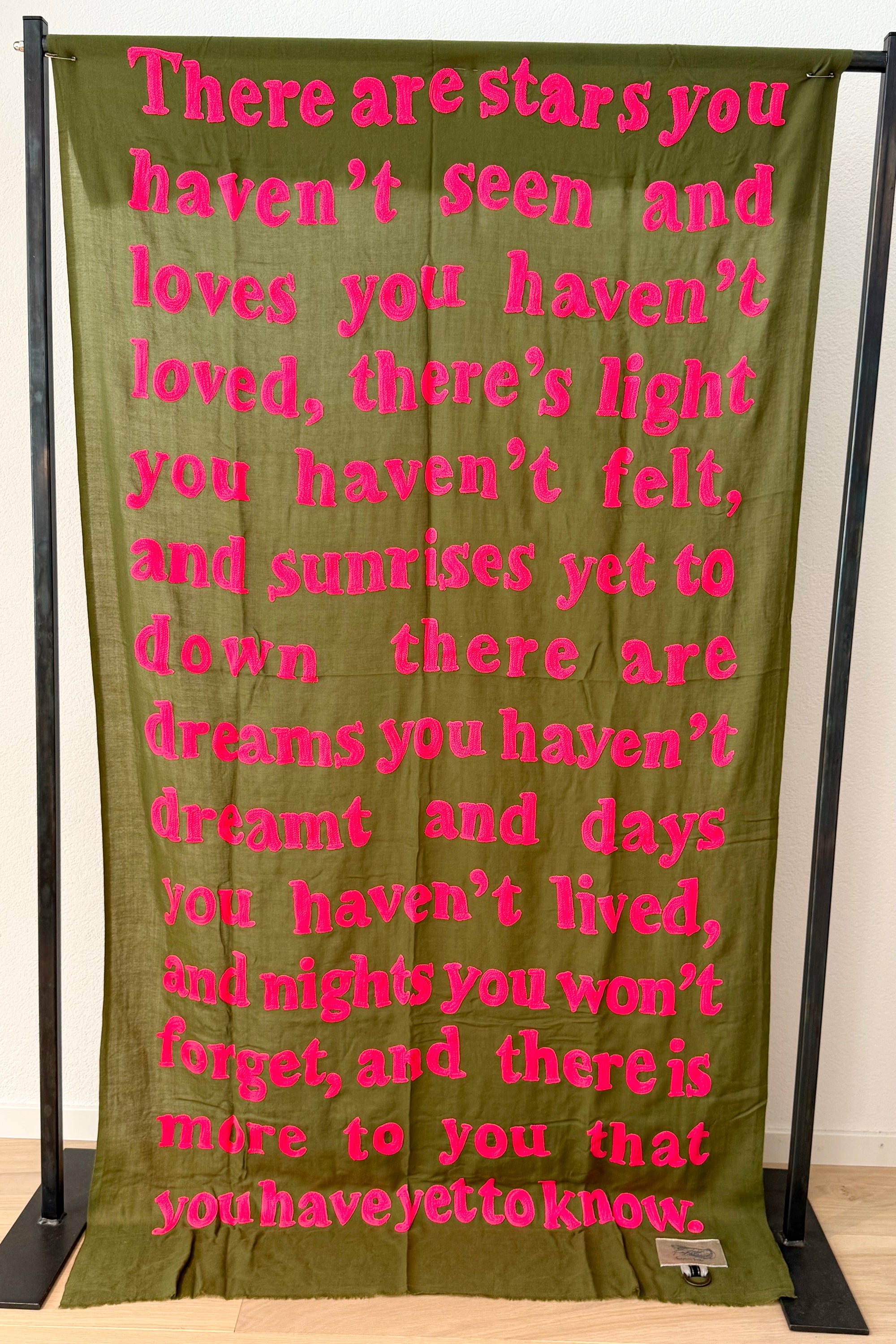 KARIEN BELLE Pashmina "POETRY" army