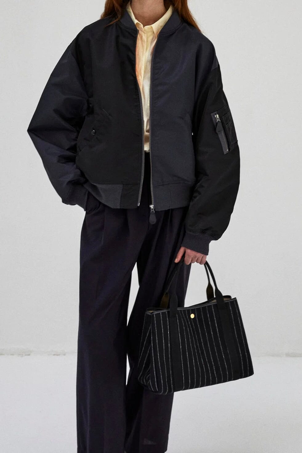 Flanneltasche "Traversée" medium pine stripe storm black