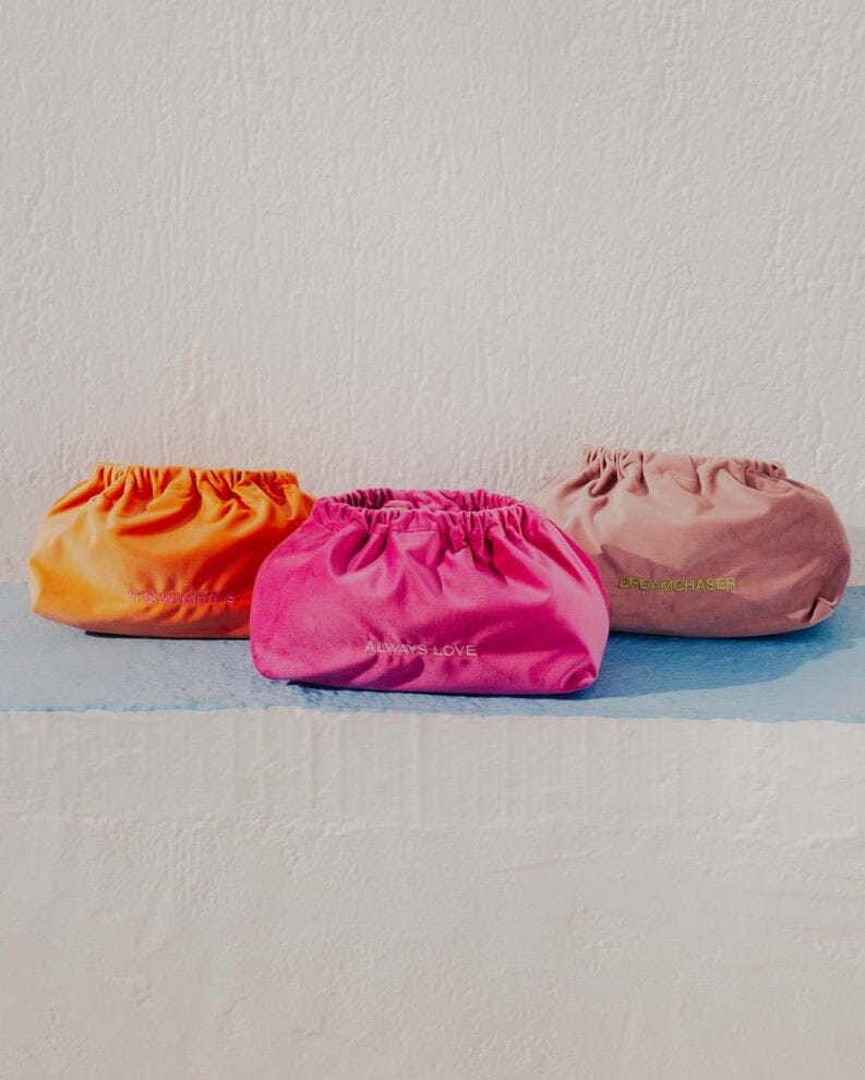 Velvet Clutch "Dreamchaser" von Sorbet Island