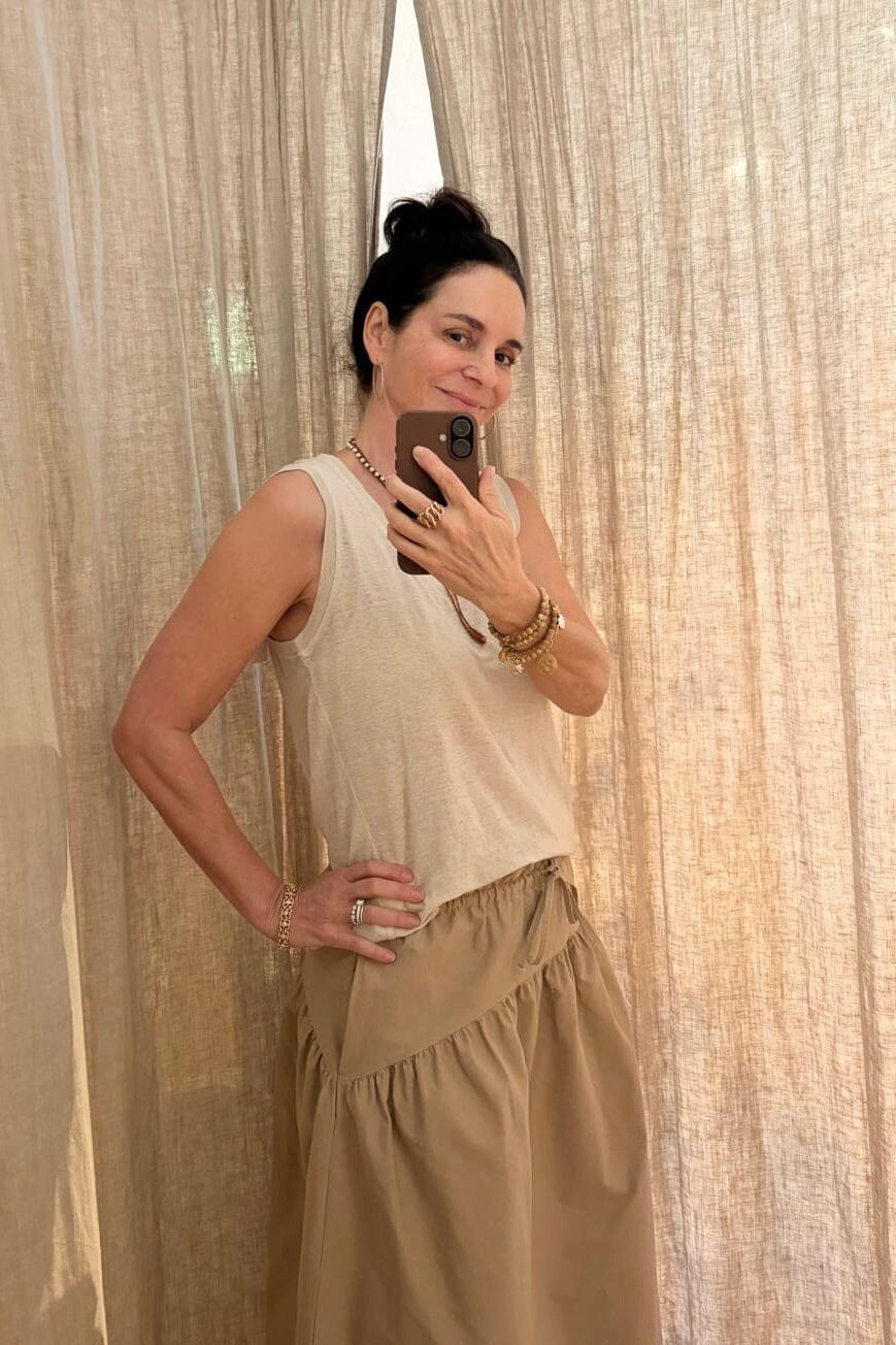 BOWERY NYC Essential Leinentanktop sand