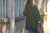 TRICOT D'O handgestrickter Cardigan long in Cashmere army oder schwarz