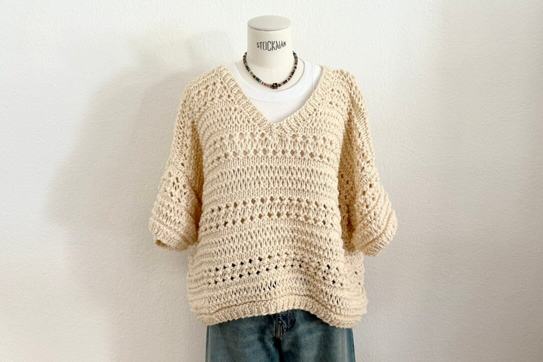 MAIAMI Kurzarm V-Neck Baumwollmix T-Shirt off-white