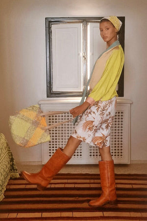 CLARAMONTE Seidenshorts "Nina" sand/flower