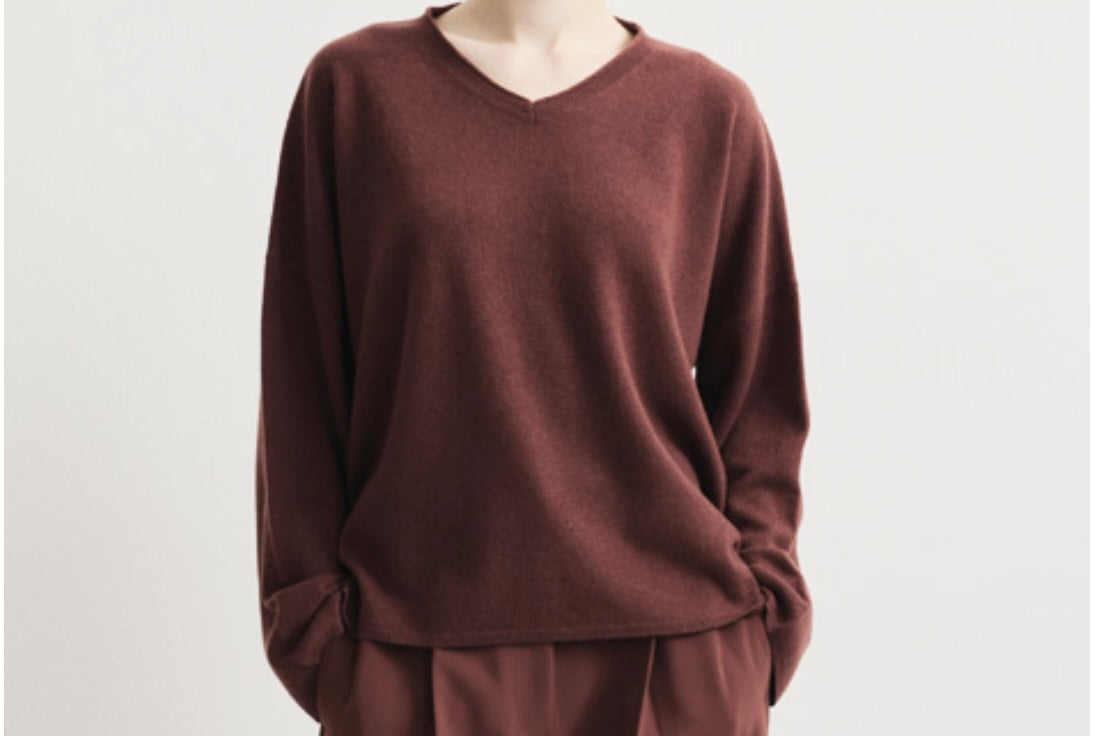 FFC Cashmere/Wool Feinstrick V-Neck Pullover "Neo" rost/braun
