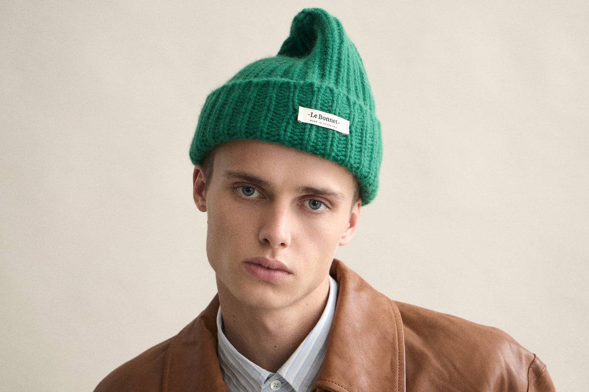Lampswool/Caregora Chunky Beanie pine