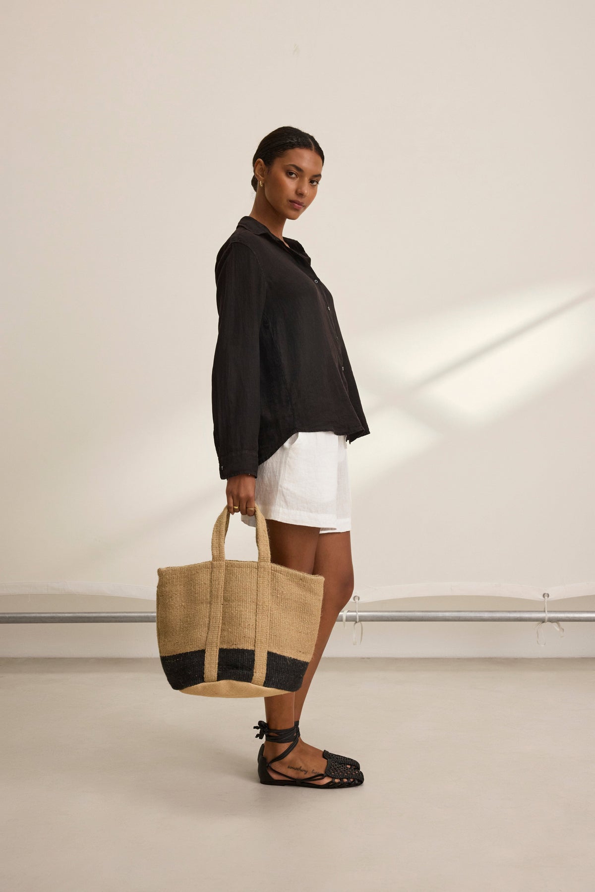 VELVET BY CLEO WADE Raffiashopper SMALL