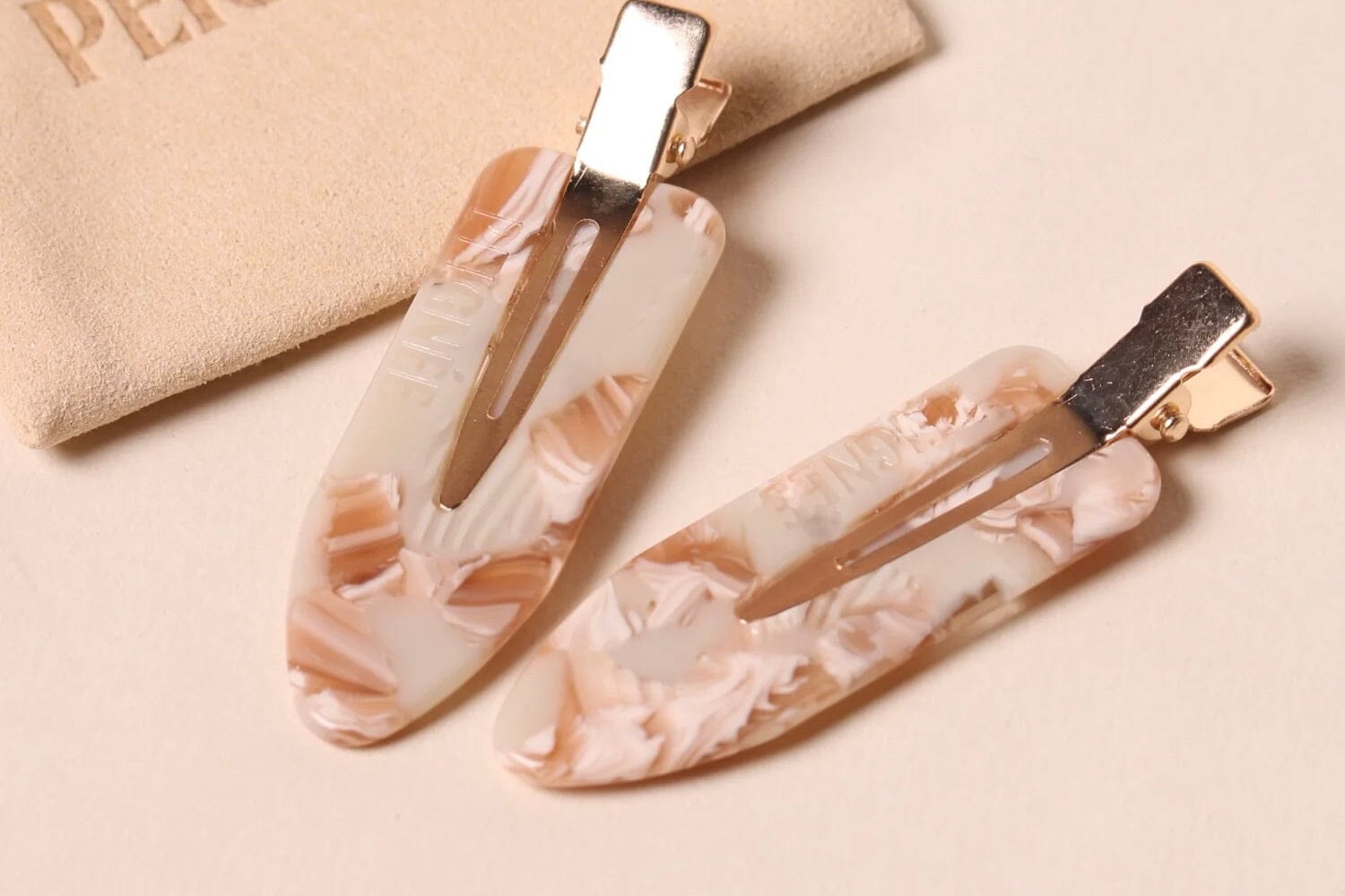 Peignée Paris Barettes "Simple" nougat