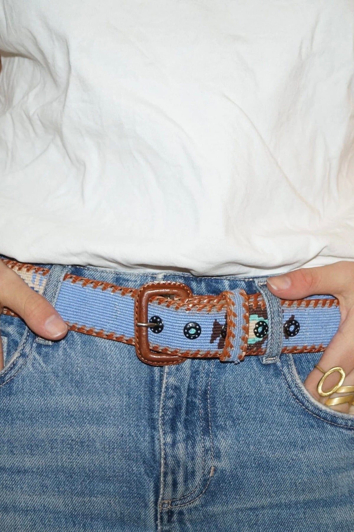 Mehrfarbiger, ethnischer Gürtel "UNYKE" ciel