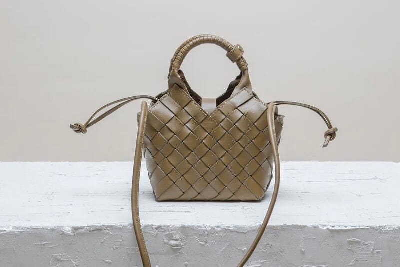 CALAJADE Leather shopper "MISU" MINI - black