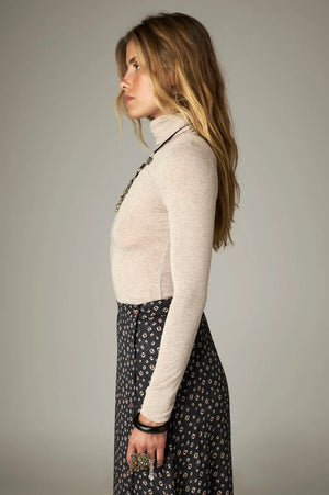 MAISON HOTEL cotton blouse "KERRY" off-white