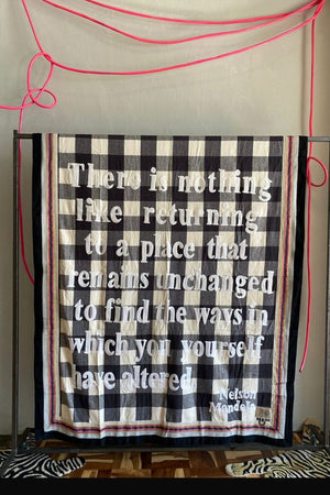 KARIEN BELLE WOOL Plaid "POETRY" black/off-white