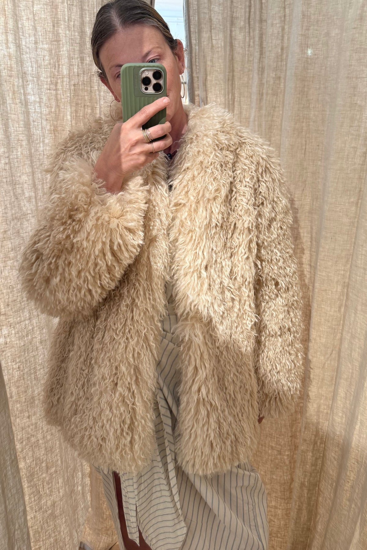 MOMONI Kuscheljacke "CHLOE" creme