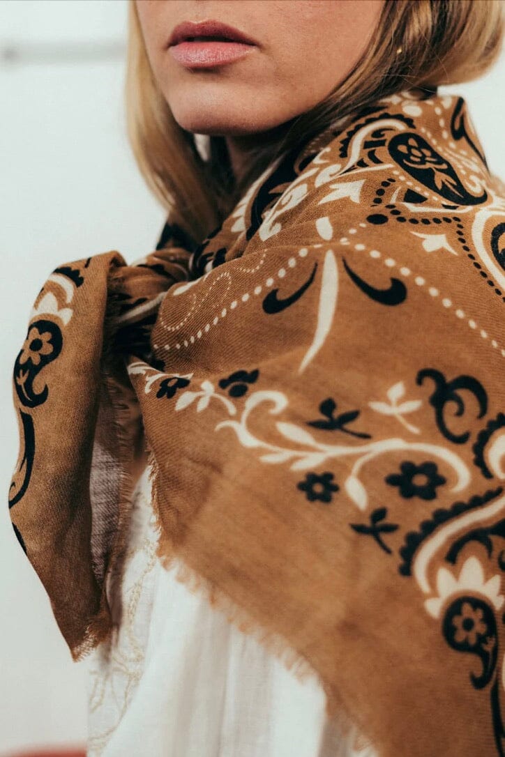 MAISON LECOMTE FLAMANT Wool/Cashmere "Scarf" camel