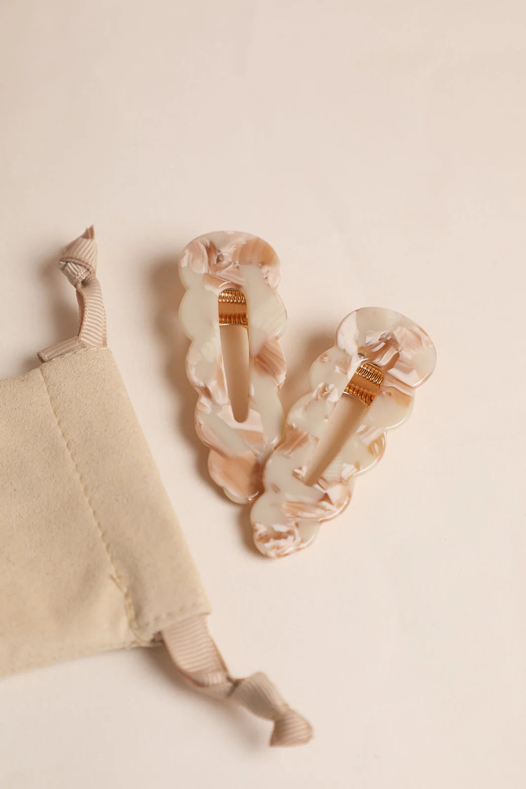 Peignée Paris Barettes "Signature" nougat