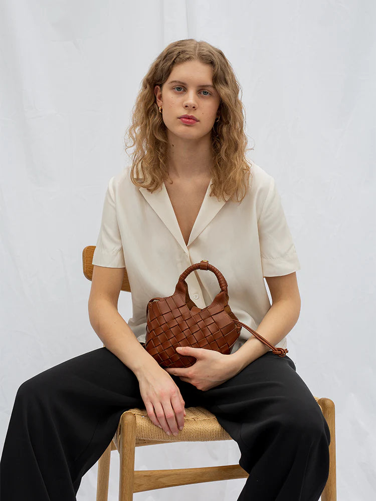 CALAJADE Leather shopper "MISU" MINI - black