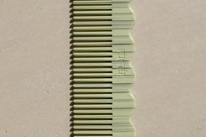 Peignée Paris Kamm  "SIGNATURE" sauge