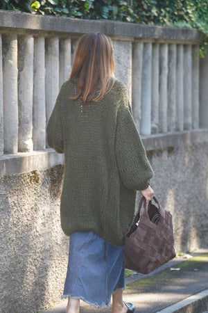 TRICOT D'O handgestrickter Cardigan long in Cashmere army oder schwarz
